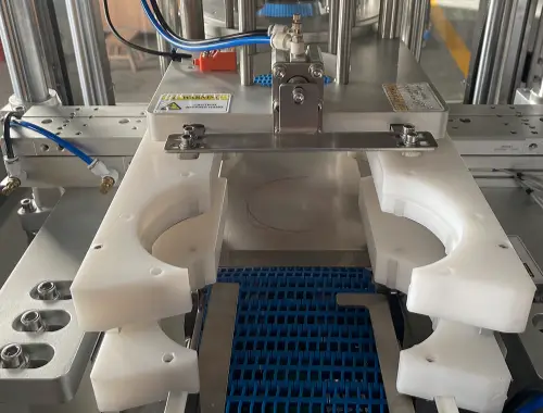 Fully Auto Nitrogen Filling Vacuum Sealing Machine view 4